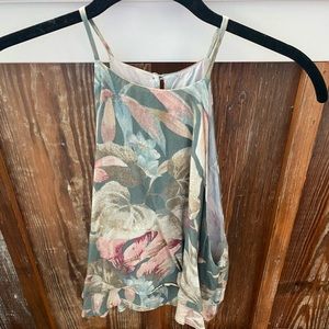 Show me your mumu Evie crop top